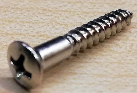Guitar screws